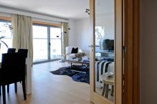 Apartment in Lisbon - Three Bedroom Apartment | Long Stays